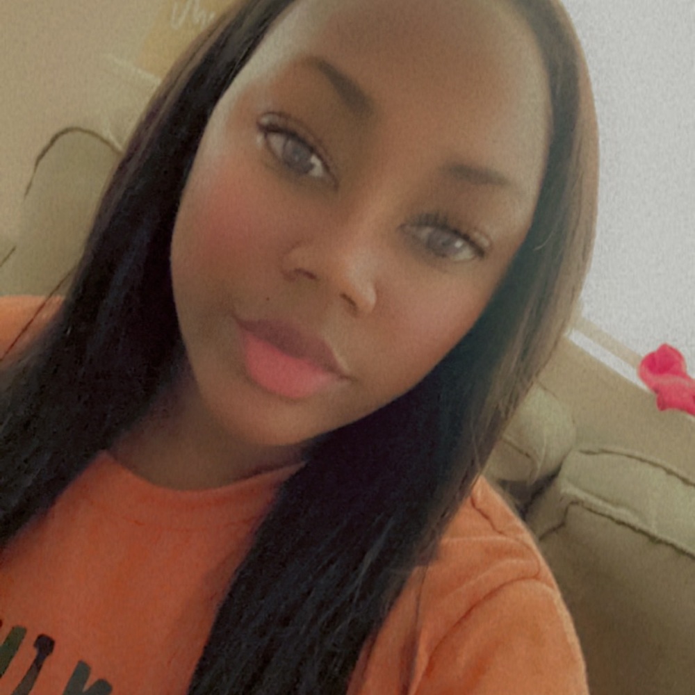 Meet your Posher, Kaneshia